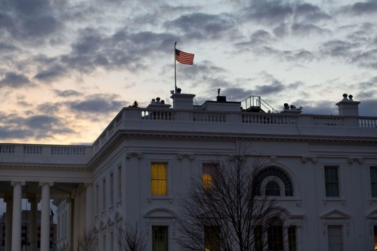 Mỹ mở rộng biện pháp trừng phạt chống Nga