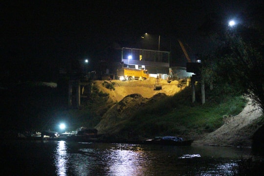 Hệ lụy quặn lòng sông Lam 