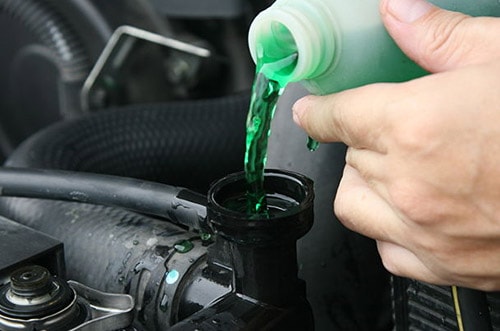 'Bệnh' thường gặp ở hệ thống làm mát và bôi trơn ô tô