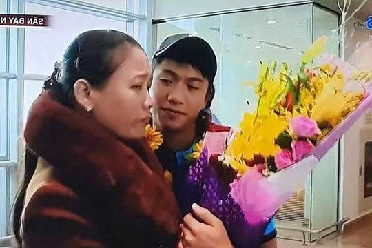 Cầu thủ U23 Việt Nam thèm bữa cơm mẹ nấu