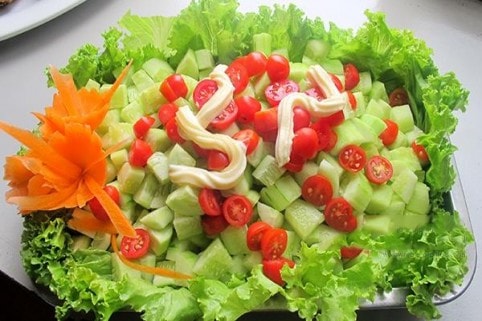 Cách làm 2 loại salad rau tươi ăn giảm cân trong ngày Tết
