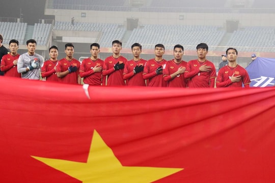 Bộ trưởng TT&TT chỉ đạo: Dừng khai thác đời tư tuyển U23 Việt Nam