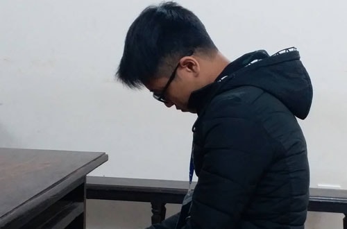 Cô gái nhiều lần trao thân vì tin gã thầy bói dởm