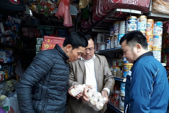 Kỳ Sơn xử lý 23 cơ sở vi phạm về vệ sinh an toàn thực phẩm