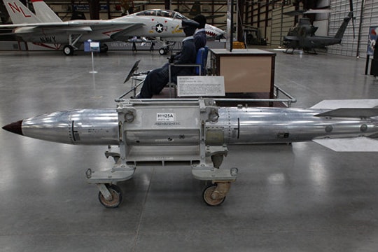 Mỹ chậm chân khi phát triển vũ khí hạt nhân mini