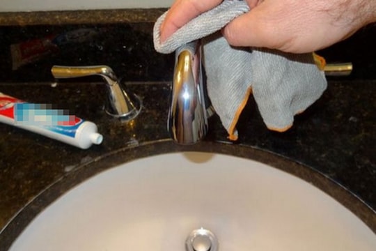 11 mẹo làm sạch đồ dùng trong nhà đón Tết