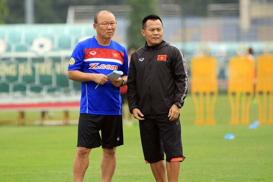 “Phó tướng” của ông Park trở về làm cánh tay phải HLV Miura