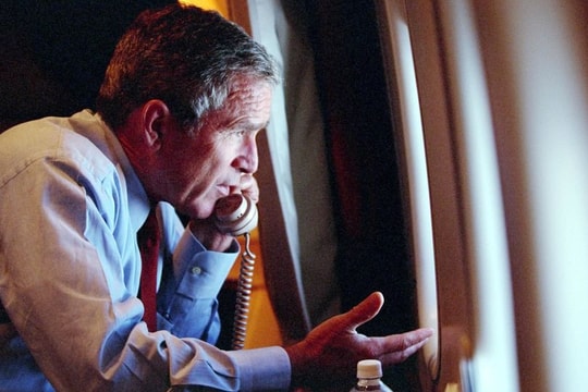 Cựu Tổng thống Bush nói Putin muốn quay lại “quyền bá chủ của Liên Xô“