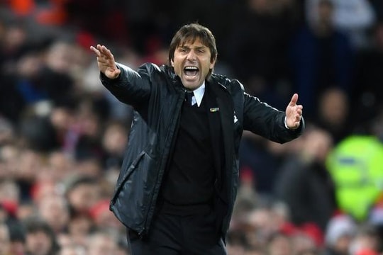 Vì sao Chelsea chưa nên sa thải Conte?