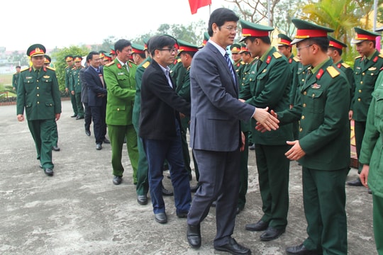 Đồng chí Lê Xuân Đại thăm các đơn vị thường trực chiến đấu dịp Tết