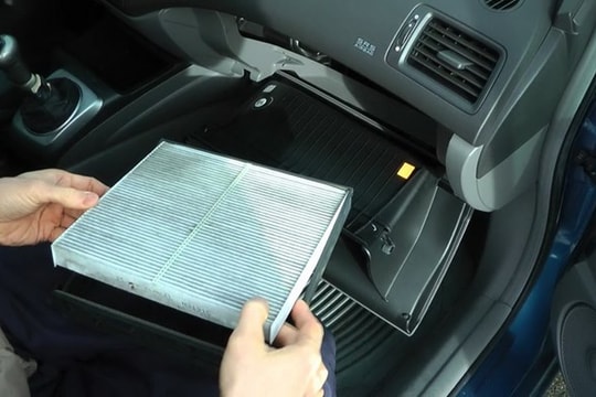 Khi nào cần thay lọc gió trên xe hơi?