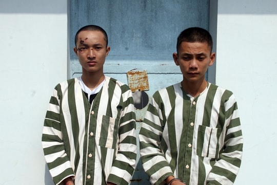 Tiếc tiền mua dâm, 2 thanh niên đi cướp lại tiền của gái bán dâm