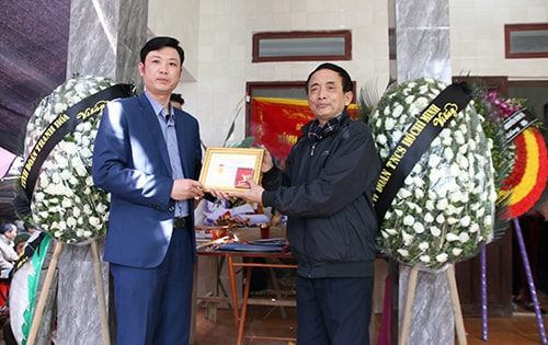 Nam sinh quên mình cứu ba mẹ con sẽ được trao bằng tốt nghiệp danh dự