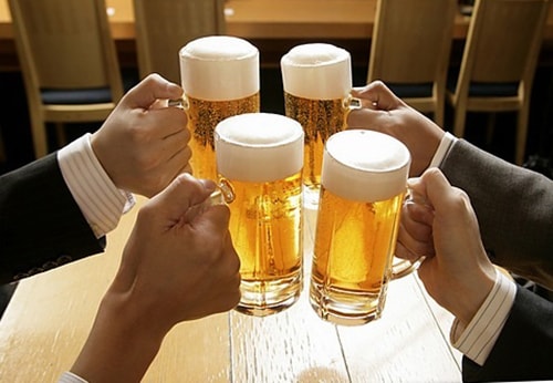 Chiêu 'uống rượu không say' sai lầm của các quý ông