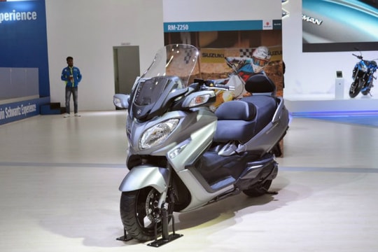 Xe tay ga hạng sang Suzuki Burgman 650