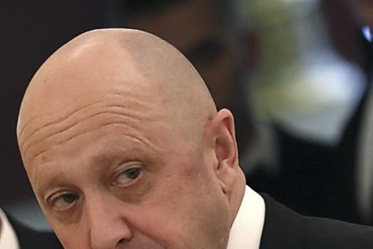 “Đầu bếp của Putin” bị nghi can thiệp bầu cử Mỹ