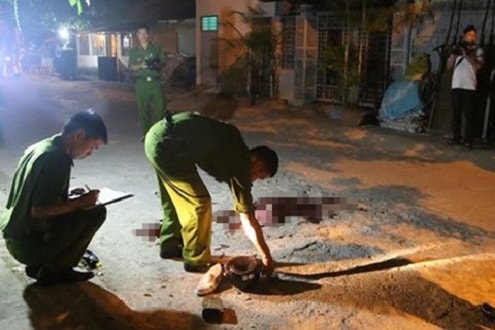 Tạm giam 3 anh em ruột đâm chết chủ quán karaoke ngày mồng Ba Tết ở Nghệ An