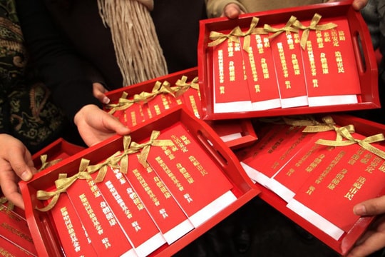 Một quan chức mất việc vì nhận lì xì “khủng“