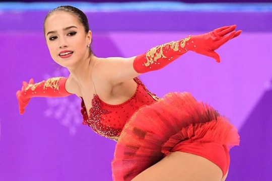 'Bông hồng' Nga đẫy đà tuổi 15 vô địch trượt băng Olympic PyeongChang
