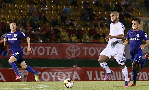 Quảng Nam nhất quyết đẩy tiền đạo Brazil khỏi V-League