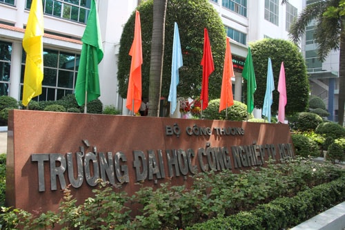 Tiến sĩ ĐH Công nghiệp TP HCM xin rút khỏi danh sách ứng viên phó giáo sư