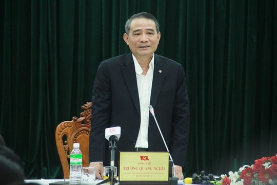 Một quận có 18 người bị xóa tên khỏi Đảng