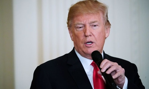 Trump ca ngợi đề xuất bỏ giới hạn nhiệm kỳ với chủ tịch của Trung Quốc