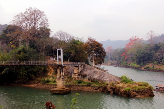 Những điểm dừng chân khó cưỡng ở huyện rộng nhất Việt Nam