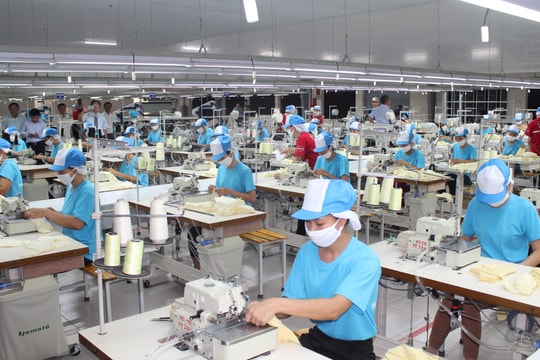 Được cộng thêm 1 ngày phép trong năm cần điều kiện gì?