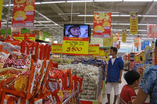 Quy định mới giúp kinh doanh thực phẩm 'thoát' hàng chục giấy phép