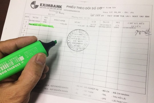 Một khách hàng mất 3 lượng vàng khi gửi tại Eximbank