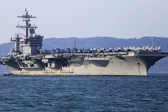 Những nhận định của truyền thông thế giới về tàu sân bay USS Car Vinson thăm Việt Nam 