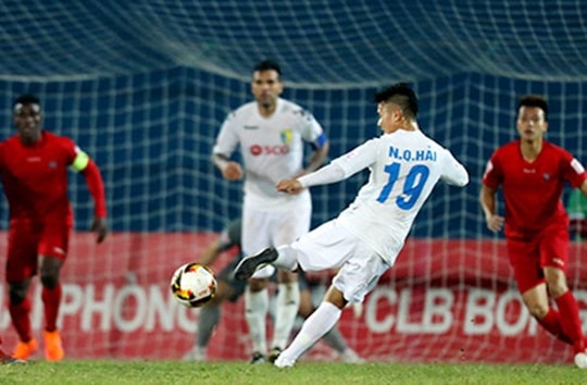 Đại diện nước ngoài thuyết phục Quang Hải sang châu Âu