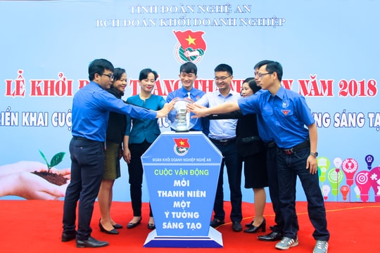 300 đoàn viên Khối Doanh nghiệp ra quân hưởng ứng Tháng Thanh niên 