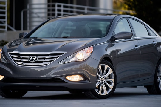 Hyundai triệu hồi gần 155 nghìn xe Sonata do lỗi túi khí