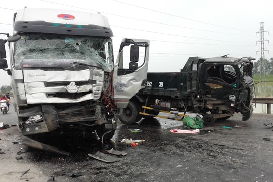 3 ôtô đâm nhau, 1 người tử vong tại chỗ, 2 người bị thương nặng