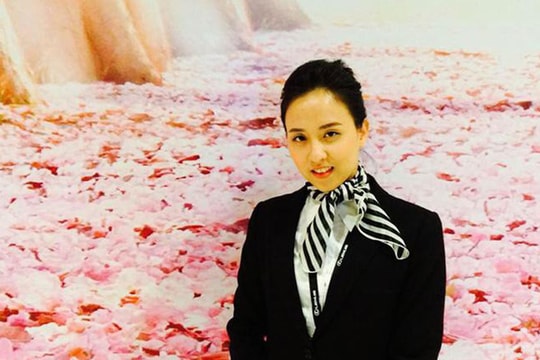 Ngỡ ngàng vẻ đẹp của chị gái Hoa hậu Chuyển giới Quốc tế Hương Giang