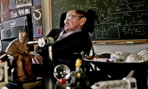 Ông hoàng vật lý Stephen Hawking qua đời