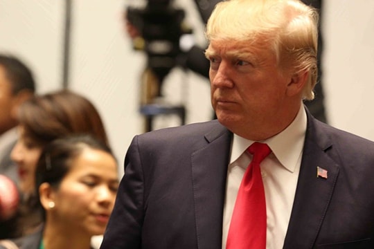 Tổng thống Donald Trump đe dọa thế giới: Sẽ tạo lập đội quân vũ trụ