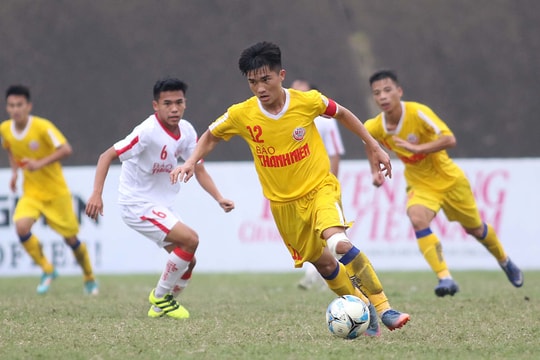 HLV Hoàng Anh Tuấn “kết” đội trưởng U19 SLNA