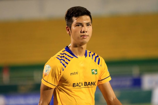 Cựu U19 Quốc gia Nguyễn Viết Nguyên - chàng trai từ bỏ giảng đường để đá bóng