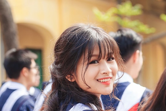 Nữ sinh Ngoại giao xinh đẹp nói về cái tên “hiếm lạ” của mình