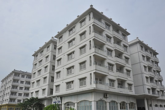 Phá bỏ nhà tái định cư vì không có người ở?