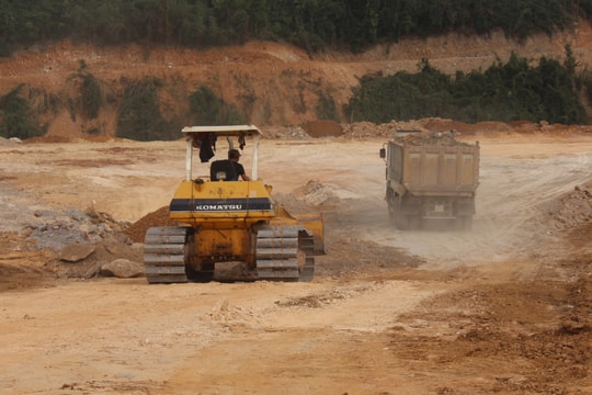 Sôi động đại công trường Dự án Hồ thủy lợi Bản Mồng