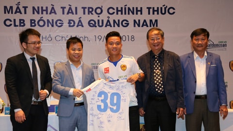 Quảng Nam chi 60 tỷ đồng cho V.League 2018