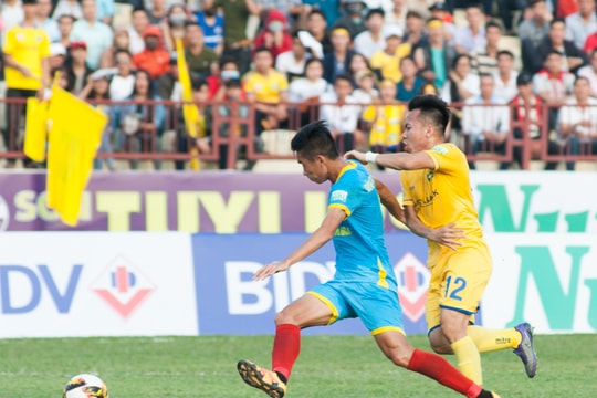 Tiền vệ hay nhất châu Á Hồ Khắc Ngọc sẽ trở thành cặp bài trùng với Xuân Trường