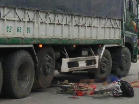 Thương tâm những học sinh bị tai nạn giao thông trên đường đi học về