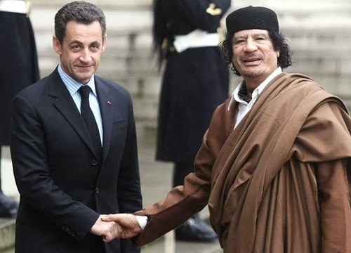 Mối quan hệ “cơm chẳng lành” giữa cựu tổng thống Pháp và cố lãnh đạo Libya