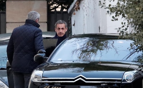 Cựu tổng thống Pháp Sarkozy bị thẩm vấn ngày thứ hai