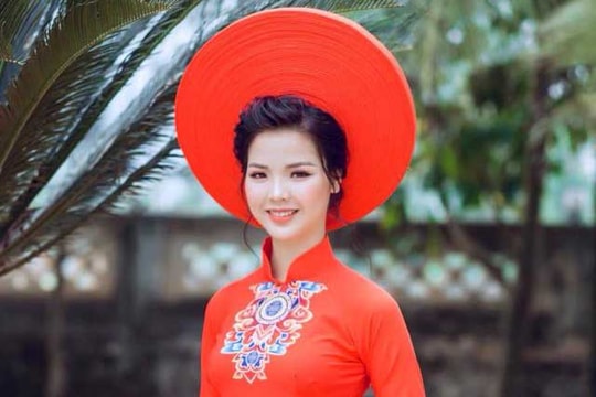 Ngắm 10 gương mặt lọt vào chung kết cuộc thi “Thanh niên thanh lịch” Đền Cuông